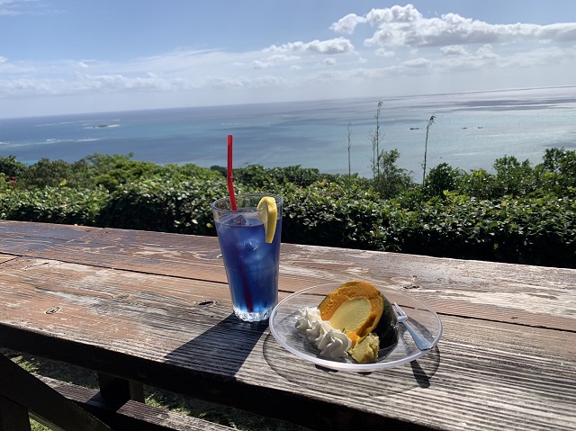カフェくるくま　沖縄　景色　絶景